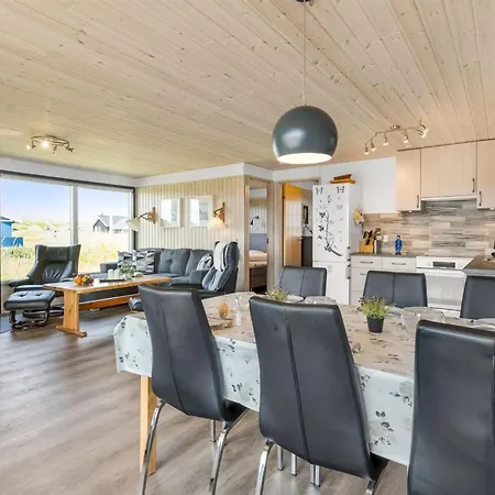 Сasa de vacaciones Signhild - From The Sea By Interhome